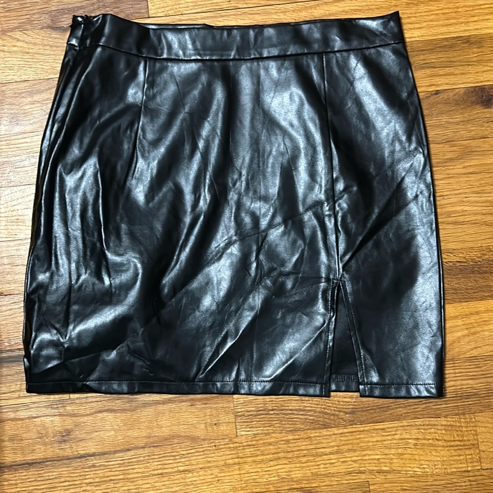 Black Plether Skirt